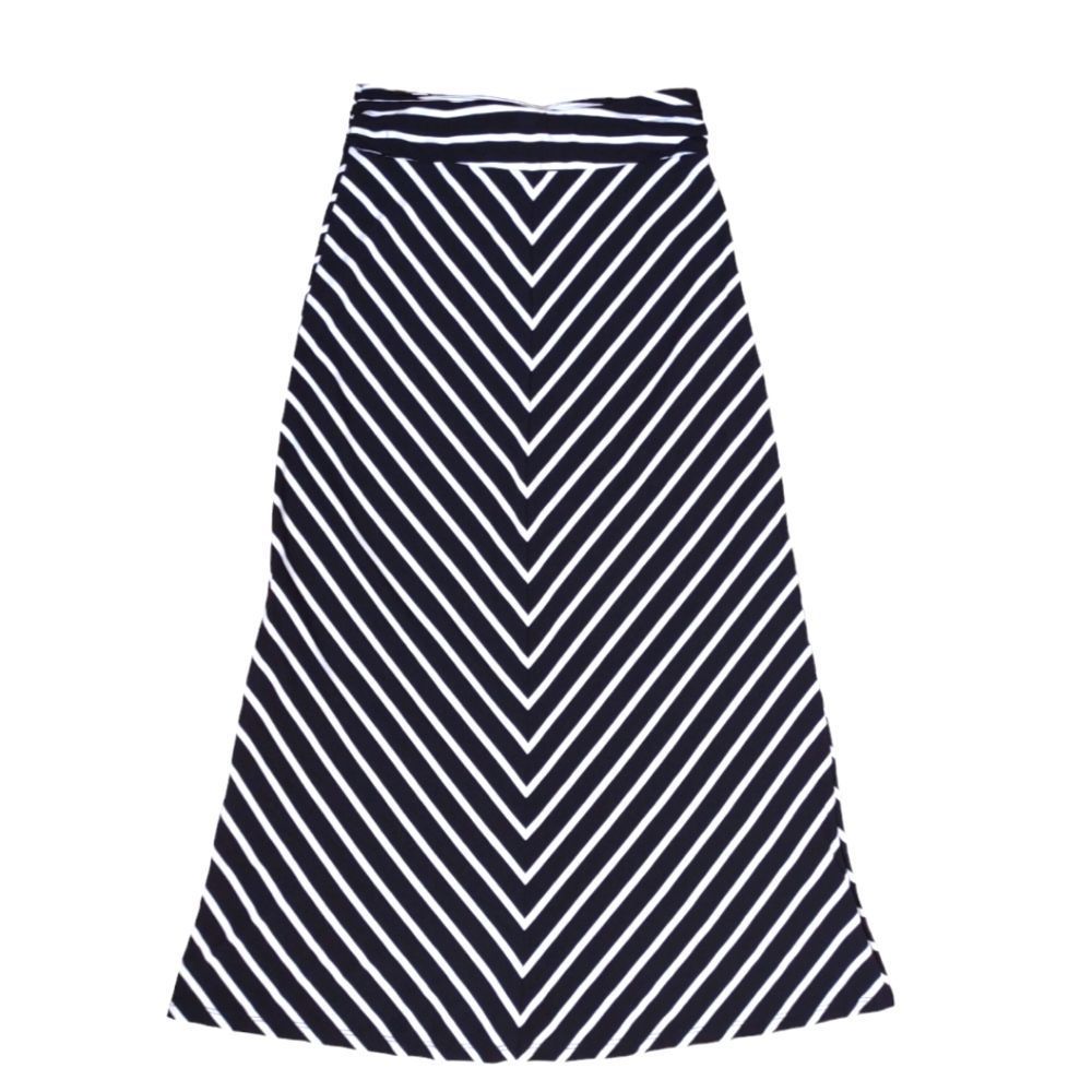 Liz Claiborne Striped Maxi Long Skirt Black and White Stretch size Small Petite